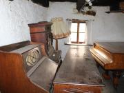 4 Zimmer Dorfhaus mit Aussenterrasse +2 Garagen / casa...
