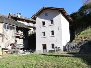 4 Zimmer Haus mit Garten und Rustico zum Ausbauen / Casa...