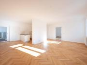 4 Zimmer Wohnung im Zentrum!