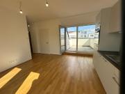 4 Zimmer Wohnung mit 2 Badezimmern und eigenem...