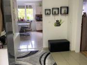 4 Zimmer Wohnung mit Balkon