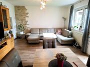 GEMÜTLICHE und HELLE 4 Zimmer WOHNUNG mit LOGGIA