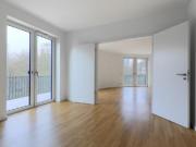 4 Zimmer Wohnung mit Terrasse und Balkon in Bogenhausen