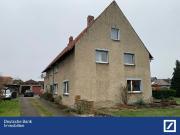 4 Zimmerwohnung in einem ZFH mit Keller, Garten, Garage,...
