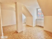 4 ZIMMERWOHNUNG mit Eigengartenanteil! / FRISCH SANIERT...