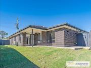 4A Niagara St is your next home! This beautiful, newly...