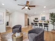 4BB 15 min to Med CenterDowntown!