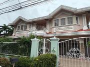 4Bedrooms House For Sale