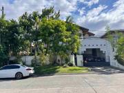 House for Sale in Ayala alabang with swimming pool