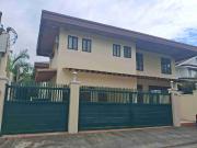 4BR Luxury House in Ayala Alabang for rent with swimming...