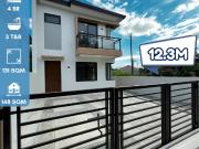 4 Bedroom Single Attached House & Lot for Sale in...