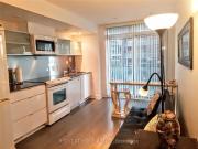 4K Spadina Avenue W #729