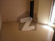 4th Floor 24/7 Lift Working Bahria Town Phase 8