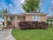 5009 N Main St, Houston, TX 77009
