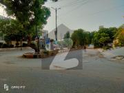 Commercial Corner 500 Square Yard House For Rent Main... Commercial Corner 500 Square Yard House For Rent Main...