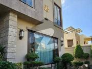 500 Sq Yd Slightly Used Outclass Bungalow For Sale In...