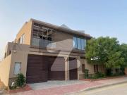 500 Square Yards 5 Bedrooms Luxurious Private...