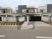 500 Square Yards Brand New Fully Renovated Park Facing...