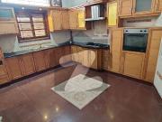 500 Yard Bungalow For Rent In DHA Phase 6