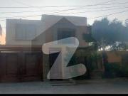 500 Yard Bungalow Phase 6 Near Muslim Chance Deal Owner...