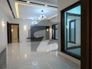 500 yards brand new banglow with basement in dha phase 8