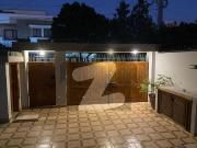 500 Yards Bungalow for Rent DHA Phase 8 Zulfiqar Street...