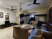 Well Maintained 500 Yards Bungalow For Sale | Muhafiz...