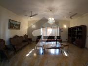 500 yards well maintained house for rent DHA Phase 6