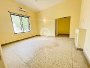 500 Yd² House for Rent 500 Yd² House for Rent