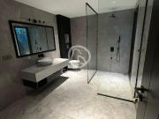 500 Yd² House for Sale