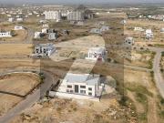 500sq yd plot for sale, adjacent to ali villa and jinnah...