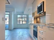 501 Adelaide Street West 804 Toronto ON M5V 1T4 1...