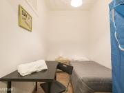 50329 Quarto com cama de solteiro em.