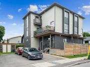 505 Kirkwood Avenue D Ottawa, ON K1Z 5W9