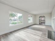 506 W Terrace Avenue