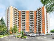 508 7 Yonge Street, Thornhill | For Sale @ $543,900 |...