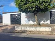 50.37 M² Casa Alugar, 3 Dormitórios localizado em Pau...