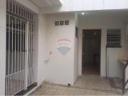 50 Área Útil Casa Alugar, 2 Dormitórios localizado em...