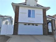 FIRST MONTH FREE! HUGE 2 bed main floor UTILITIES INCLUDED!