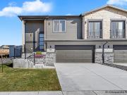 5106 Sullivan St, Cheyenne, WY 82009