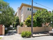 5/12 Mitford Street, St Kilda