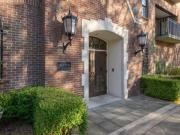 512 OLDE ENGLISH LN # 512, MOUNTAIN BRK, AL 35223