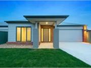 515 Hovell Street, Albury House for rent Listed by Sarah...
