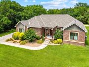 517 S Clear Creek Cir, Wichita, KS 67230