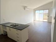 51 Clarendon Avenue, Craigieburn, Vic 3064 51 Clarendon Avenue, Craigieburn, Vic 3064