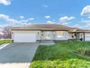 51 Park Meadows Lane Se, Medicine Hat, AB, T1B 4E3 semi...