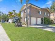 5/1 Tarni Avenue, Palm Beach, QLD 4221