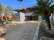 520 Área Útil Casa de Condomínio Alugar, 5 Dormitórios...