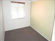 $520pw 2 bed 1 bath 1 car, washer fridge