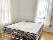 5212 Ontario Avenue 1 Niagara Falls ON L2E 3R7 2 Bedroom...